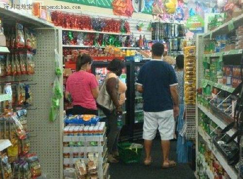 實(shí)拍美國一元店 便宜貨也要層層監(jiān)管