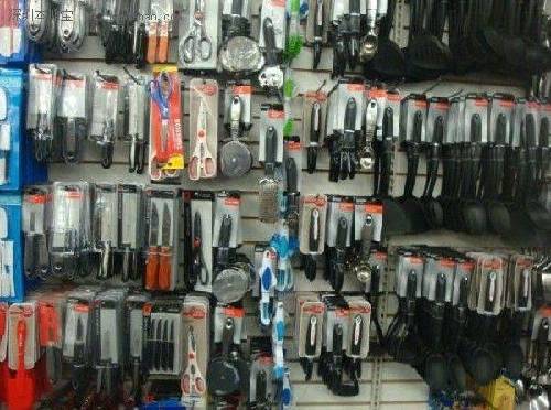 實拍美國一元店 便宜貨也要層層監(jiān)管