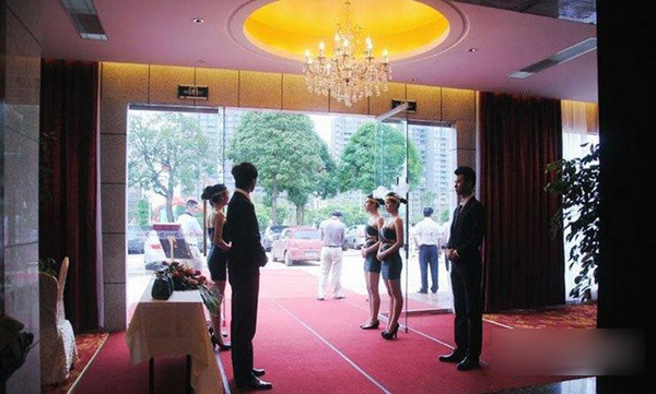 中國上流社會的奢靡
