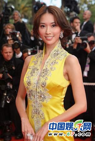 盤(pán)點(diǎn)女星紅毯華服妝容 范冰冰章子怡鞏俐國(guó)際范