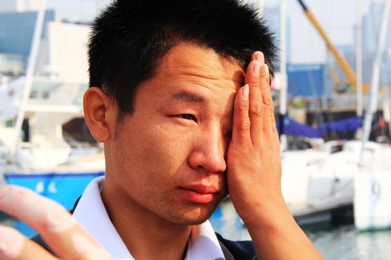 青島獨臂哥揚帆環(huán)游中國海