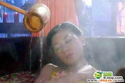 明星沐浴戲凸點走光合集 章子怡許晴范冰冰大膽獻身