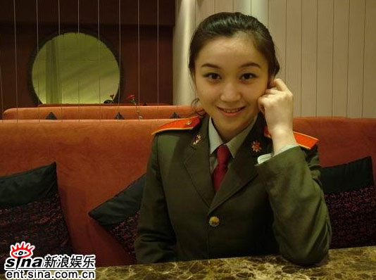 新一代軍藝?；ūP點(diǎn):殷桃姚琳娜成美女代表