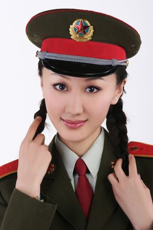 新一代軍藝校花盤點(diǎn):殷桃姚琳娜成美女代表