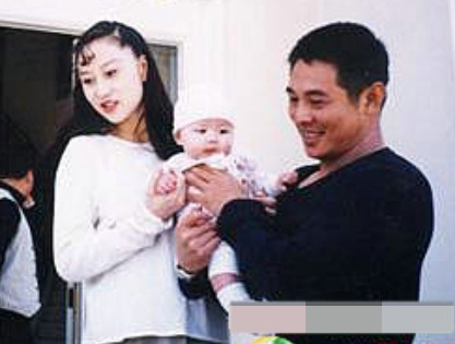 亞姐情史揭秘:葉玉卿三級(jí)女星上位嫁入豪門(mén)