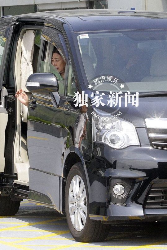 郭晶晶全家六口赴港參加婚禮 婚宴現(xiàn)場(chǎng)內(nèi)部照搶先曝光