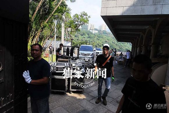 郭晶晶全家六口赴港參加婚禮 婚宴現(xiàn)場內(nèi)部照搶先曝光