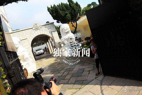 郭晶晶全家六口赴港參加婚禮 婚宴現(xiàn)場內(nèi)部照搶先曝光