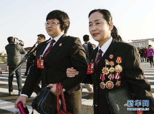 （十八大·基層代表風(fēng)采）（1）詹紅荔：“愛民為民、情鑄和諧”的好黨員、好法官