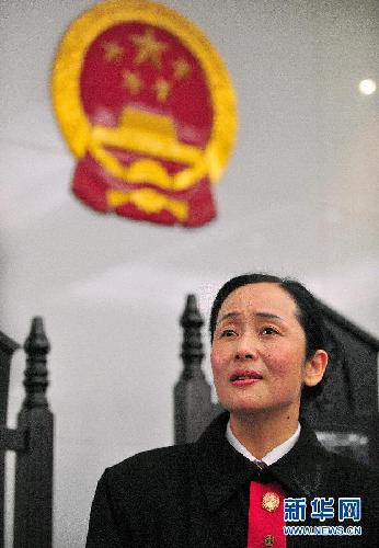 （十八大·基層代表風(fēng)采）（4）詹紅荔：“愛(ài)民為民、情鑄和諧”的好黨員、好法官