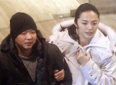 曹郁、姚晨合影圖