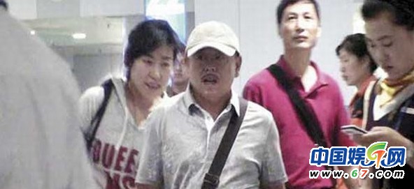林志穎徐靜蕾素顏出街如路人 圖揭“辨識(shí)度”超低眾星