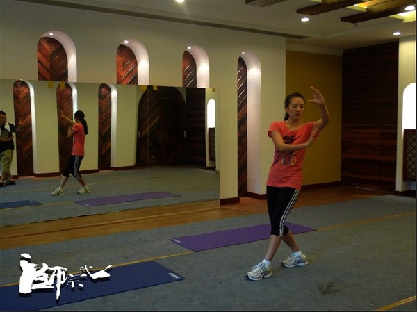梁朝偉、章子怡、張震“拜師學(xué)藝”苦練功 《一代宗師》四大拳派戰(zhàn)江湖