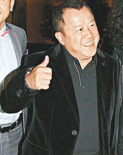 曾志偉前日歡天喜地出席婚宴，想不到會卷入是非。