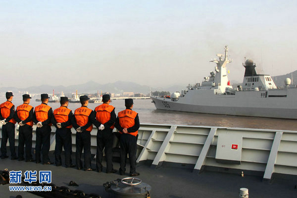 資料圖：中國海軍艦艇啟航。