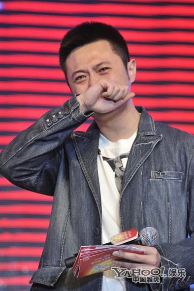 央視最帥實習主播胡悅鑫轉(zhuǎn)正 揭秘這些準國臉們