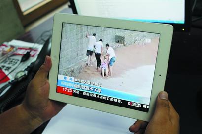 于佳、郭鵬飛、楊興魯昨在太平角一路救人礁石上再聚首 壯舉改變了他們的生活