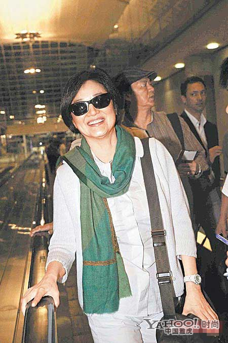 女神級(jí)明星真實(shí)素顏 臉殘面部僵