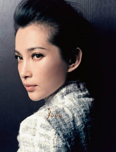揭白富美女星成剩女內(nèi)幕：宋慧喬孫菲菲公開(kāi)征婚仍難嫁