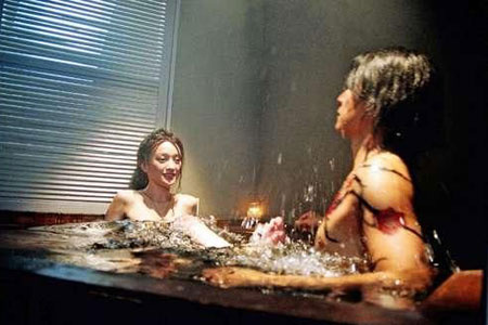 林志玲范冰冰湯唯昔日床照曝光 揭為戲犧牲的女明星