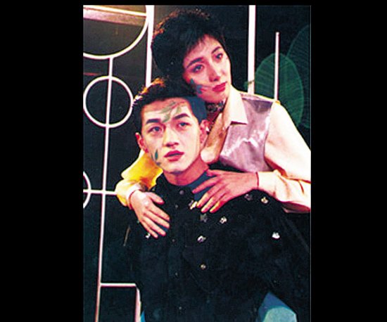 明星校園演出青澀照 你能認(rèn)出誰(shuí)