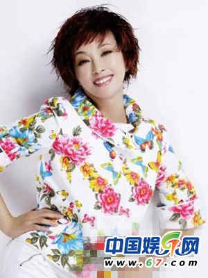 高齡美女PK賣(mài)萌 王菲宋丹丹秒殺蕭薔林志玲