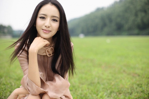 四小花旦背景曝光 唐嫣助理曬戀愛(ài)證據(jù)罵邱澤裝孫子！