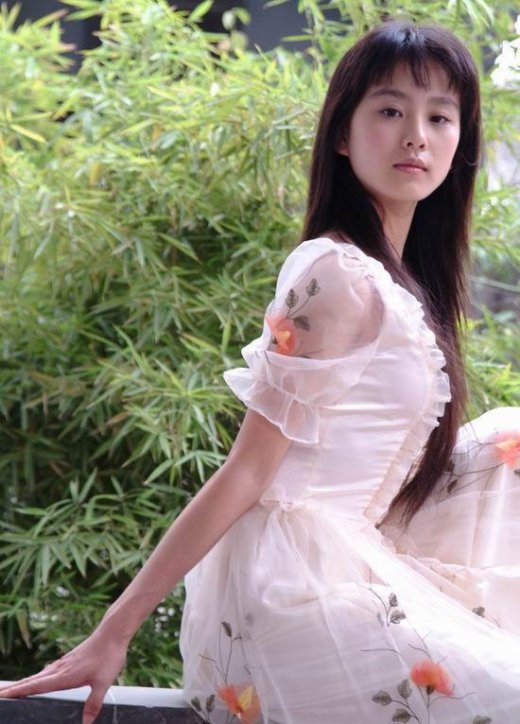明星掀起劉?，F(xiàn)真顏美丑