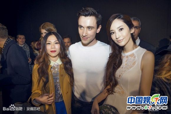巴黎時尚周中國女星團(tuán)