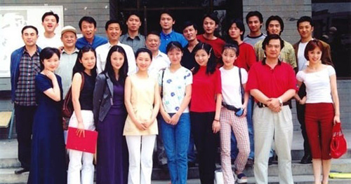 文章初戀女友曝光 揭明星大學(xué)時(shí)戀愛(ài)那些事