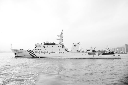 資料圖：新入列的“中國海監(jiān)8002”船。