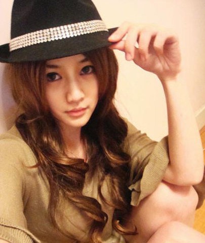 高校宅男女神級(jí)?；ㄐ∏逍滤囆g(shù)照