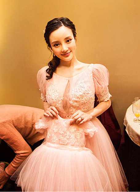 李小璐產后上圍激增