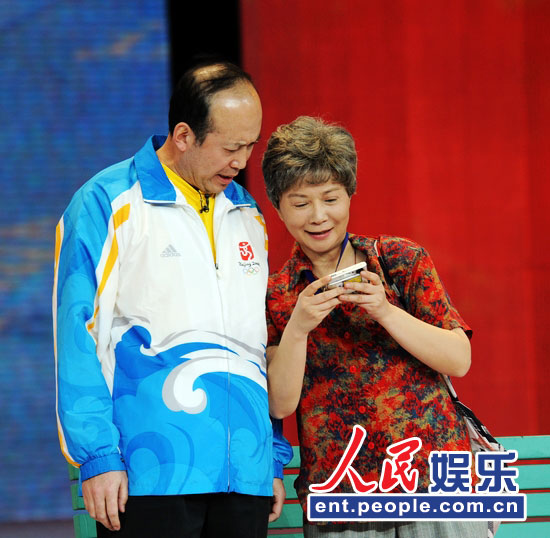 蔡明神秘家庭生活揭秘 婚姻曾因郭達現(xiàn)“拐點”